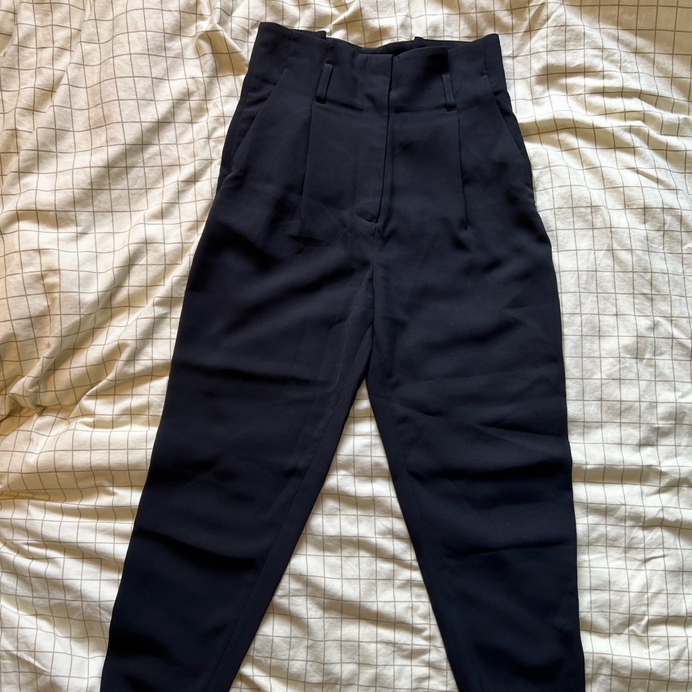 H&M black dress pants size US 2
